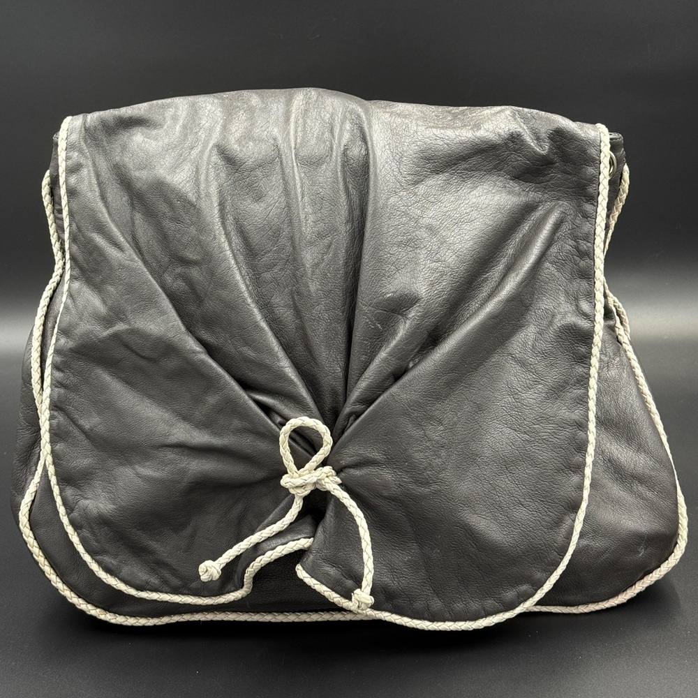 Sobella Braided Trim Italian Leather Shoulder Bag gray / white lamb skin Y2K